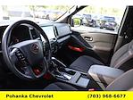 2023 Nissan Frontier Crew Cab 4WD Pickup for sale #TSZ204612A - photo 21