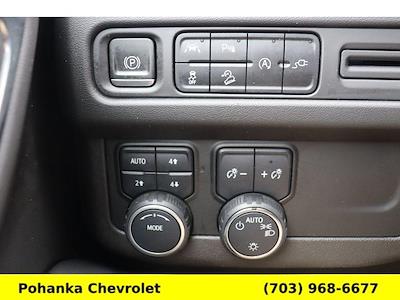 Used 2022 Chevrolet Suburban - photo 1