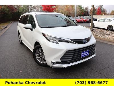 Used 2022 Toyota Sienna XLE Minivan for sale #TTR141683A - photo 1