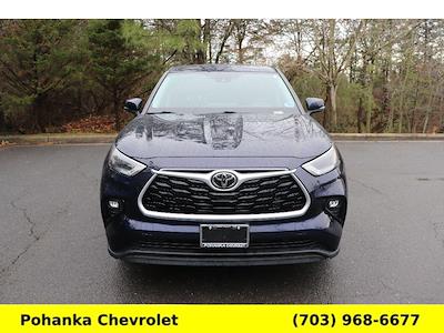 Used 2022 Toyota Highlander - photo 1