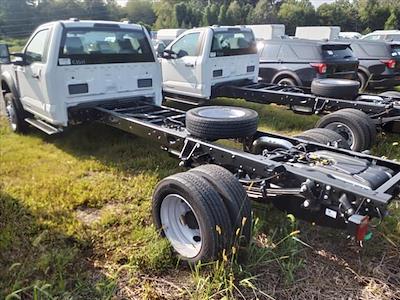 2024 Ford F-550 Regular Cab DRW 4x2 Cab Chassis for sale #5N3290 - photo 2
