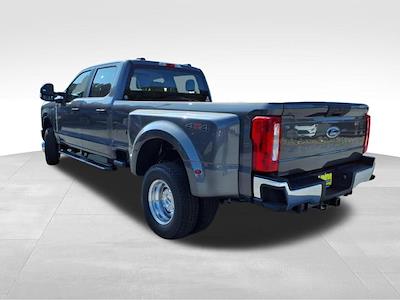 2025 Ford F-350 Crew Cab DRW 4x4 Pickup for sale #5N3975 - photo 2