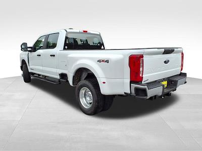 2025 Ford F-350 Crew Cab DRW 4x4 Pickup for sale #5N4101 - photo 2