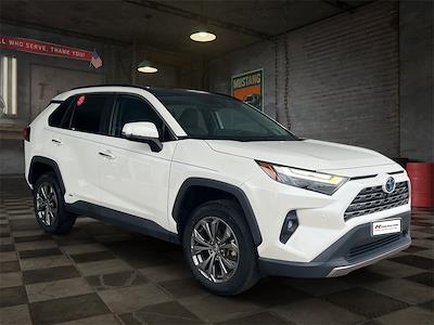 Used 2022 Toyota RAV4 - photo 1