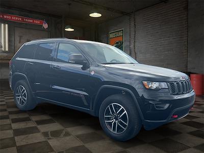 Used 2020 Jeep Grand Cherokee - photo 1