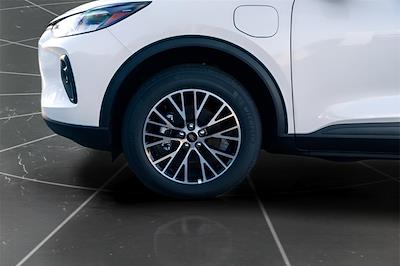 Used 2024 Ford Escape - photo 1