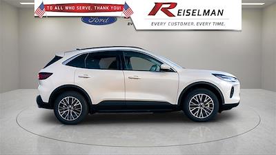 Used 2024 Ford Escape - photo 1