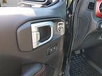2023 Jeep Gladiator Crew Cab 4WD Pickup for sale #3B53921A - photo 15