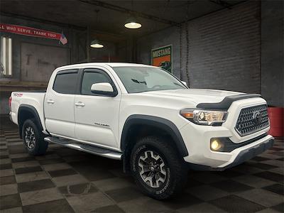 Used 2019 Toyota Tacoma - photo 1