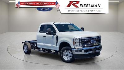 2025 Ford F-350 Regular Cab SRW 4x4 Cab Chassis for sale #3D71147 - photo 1