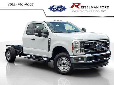 2025 Ford F-350 Super Cab SRW 4WD Cab Chassis for sale #3D71664 - photo 1