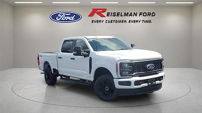 New 2025 Ford F-250 XL Crew Cab 4x4 Pickup for sale #3D98415 - photo 1