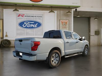 Used 2018 Nissan Titan SV Crew Cab for sale #3E35293Z - photo 2