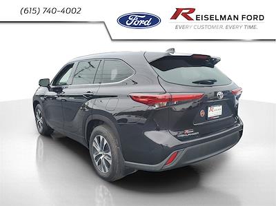 2020 Toyota Highlander FWD SUV for sale #3R689A - photo 2