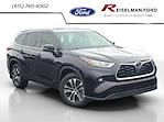 2020 Toyota Highlander FWD SUV for sale #3R689A - photo 3