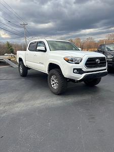 2017 Toyota Tacoma Double Cab 4WD Pickup for sale #3R740B - photo 1