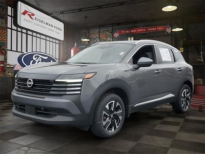 Used 2025 Nissan Kicks - photo 1