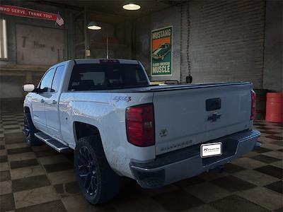 Used 2018 Chevrolet Silverado 1500 - photo 1