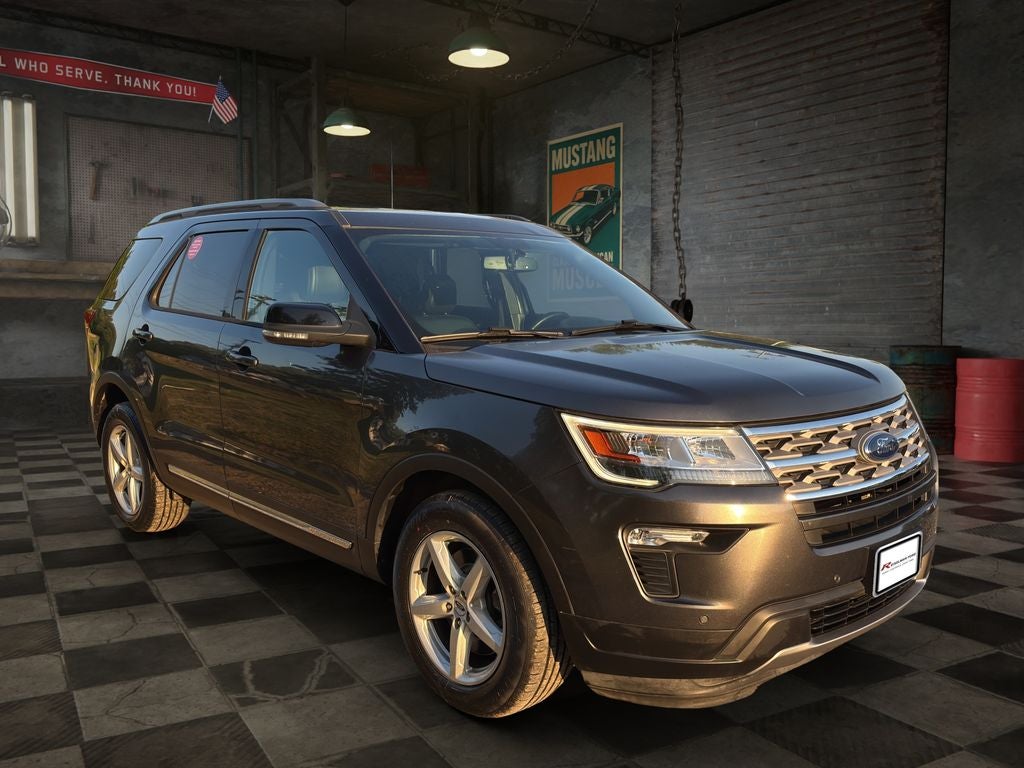 Used 2018 Ford Explorer - photo 5