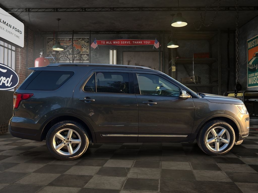 Used 2018 Ford Explorer - photo 9
