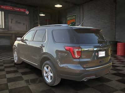2018 Ford Explorer FWD SUV for sale #3R972 - photo 2