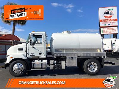 Used 2025 Mack MD6 Septic Truck for sale #2523 - photo 1