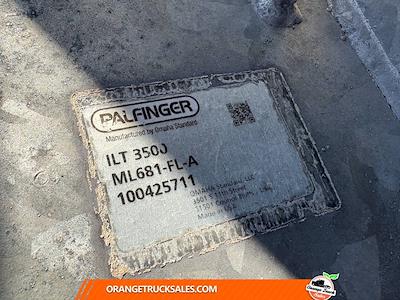 Used 2019 International DuraStar 4300 - photo 1