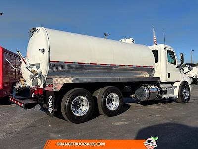 Used 2025 Freightliner Cascadia Tanker Truck for sale #2806 - photo 2
