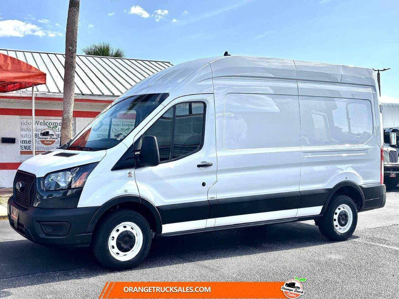 Used 2021 Ford Transit 250 - photo 2