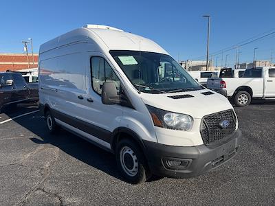Used 2022 Ford Transit 250 - photo 1