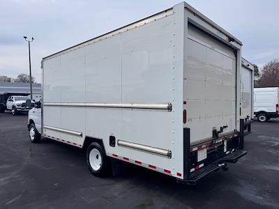 Used 2022 Ford E-350 - photo 1
