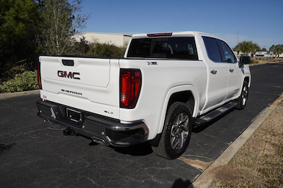 Used 2025 GMC Sierra 1500 - photo 1