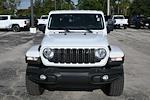 2025 Jeep Gladiator Crew Cab 4WD Pickup for sale #C2139A - photo 5