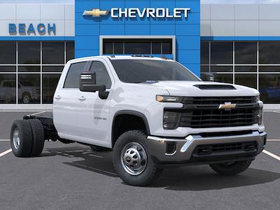 New 2025 Chevrolet Silverado 3500 - photo 1