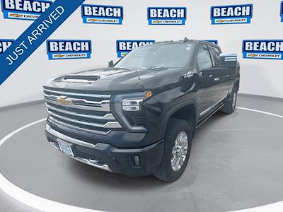 Used 2025 Chevrolet Silverado 2500 - photo 1