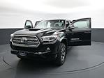 2017 Toyota Tacoma Double Cab 4x4 Pickup for sale #AHX117511 - photo 47