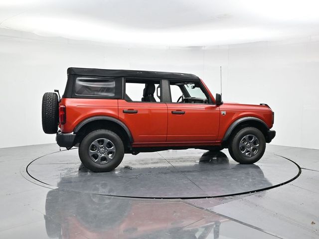 Used 2023 Ford Bronco - photo 2