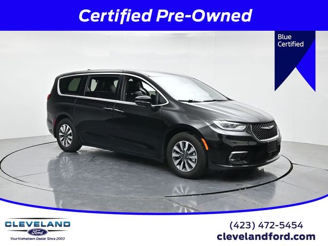 Used 2025 Chrysler Pacifica - photo 37