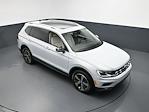 2018 Volkswagen Tiguan FWD SUV for sale #PJM024467 - photo 38