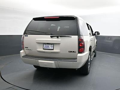 2011 GMC Yukon 4x4 SUV for sale #TBR347670 - photo 2