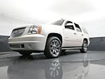 2011 GMC Yukon 4x4 SUV for sale #TBR347670 - photo 38