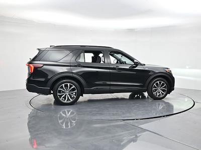 New 2026 Ford Explorer - photo 2
