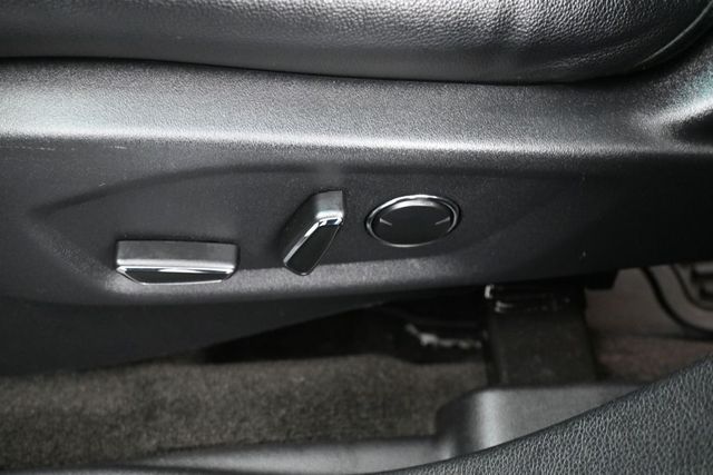 Used 2016 Ford Explorer - photo 13