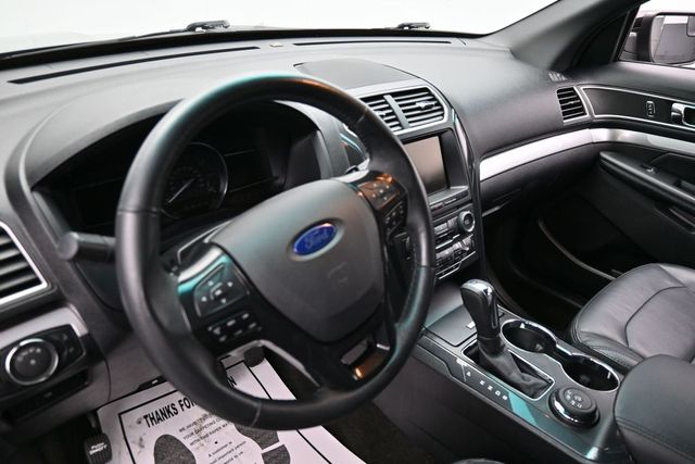 Used 2016 Ford Explorer - photo 25