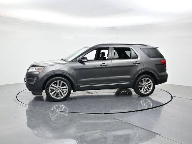 Used 2016 Ford Explorer - photo 8