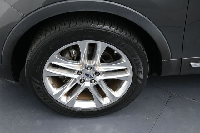 Used 2016 Ford Explorer - photo 11