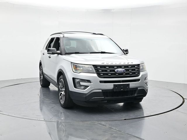 Used 2016 Ford Explorer - photo 6