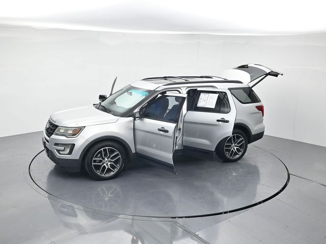 Used 2016 Ford Explorer - photo 48