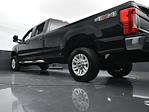 2017 Ford F-250 Crew Cab 4x4 Pickup for sale #THEB59368 - photo 33