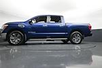 2017 Nissan Titan Crew Cab 4x4 Pickup for sale #THN542764 - photo 36